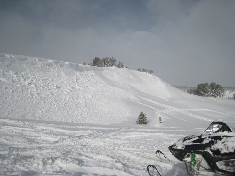 Human triggered avalanche - wind loaded slope, Buck Ridge